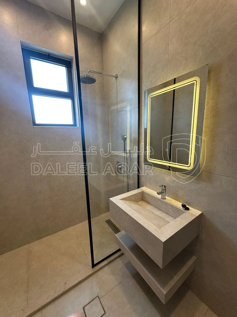 شقة في شقة للبيع في دابوق - 340,000 دأ - صورة 1